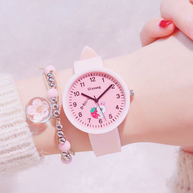 Fashion Kids Watch Lovely Colorful Creative Strawberry Cartoon Dial Design Children Watches Casual Cute Girls Clock Gift